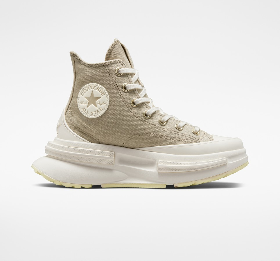 Run Star Legacy CX Platform Festival Florals