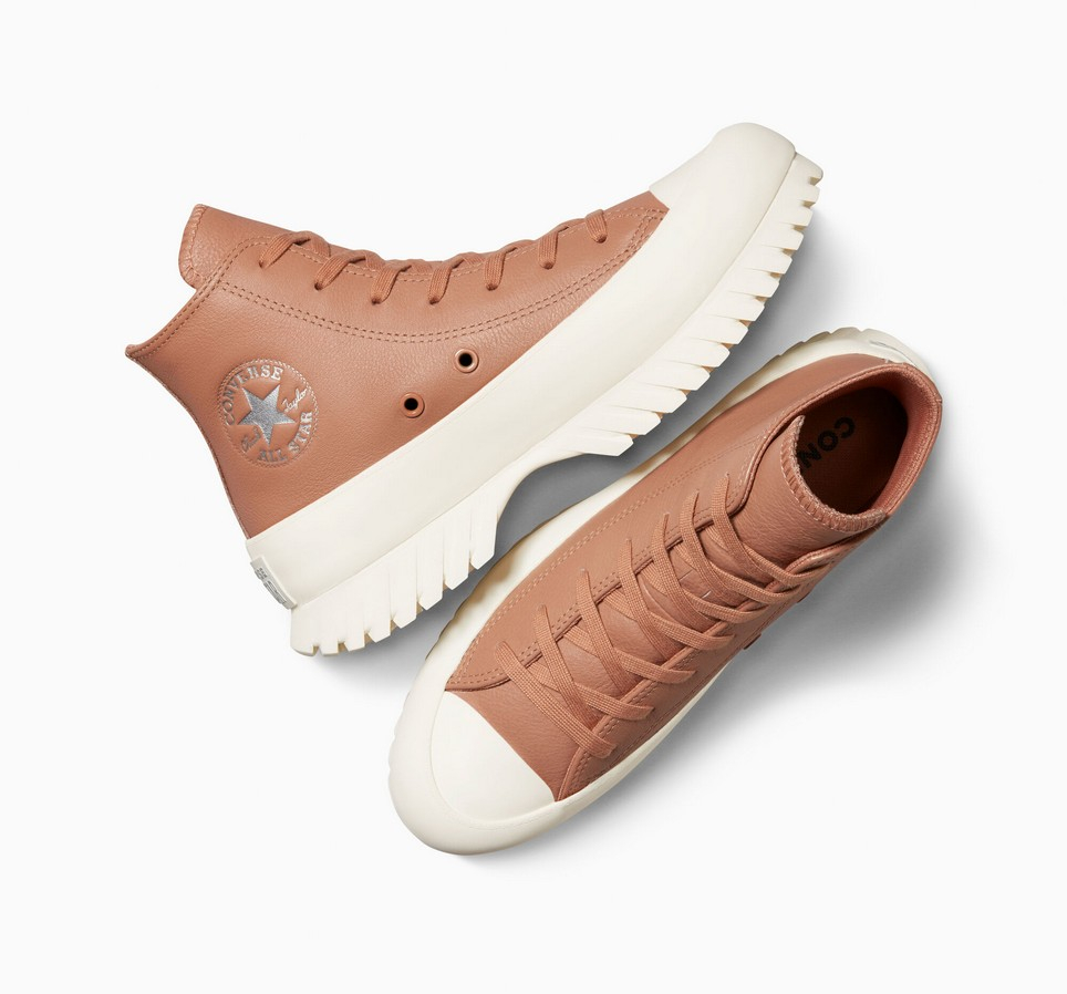 Chuck Taylor All Star Lugged 2.0 Leather