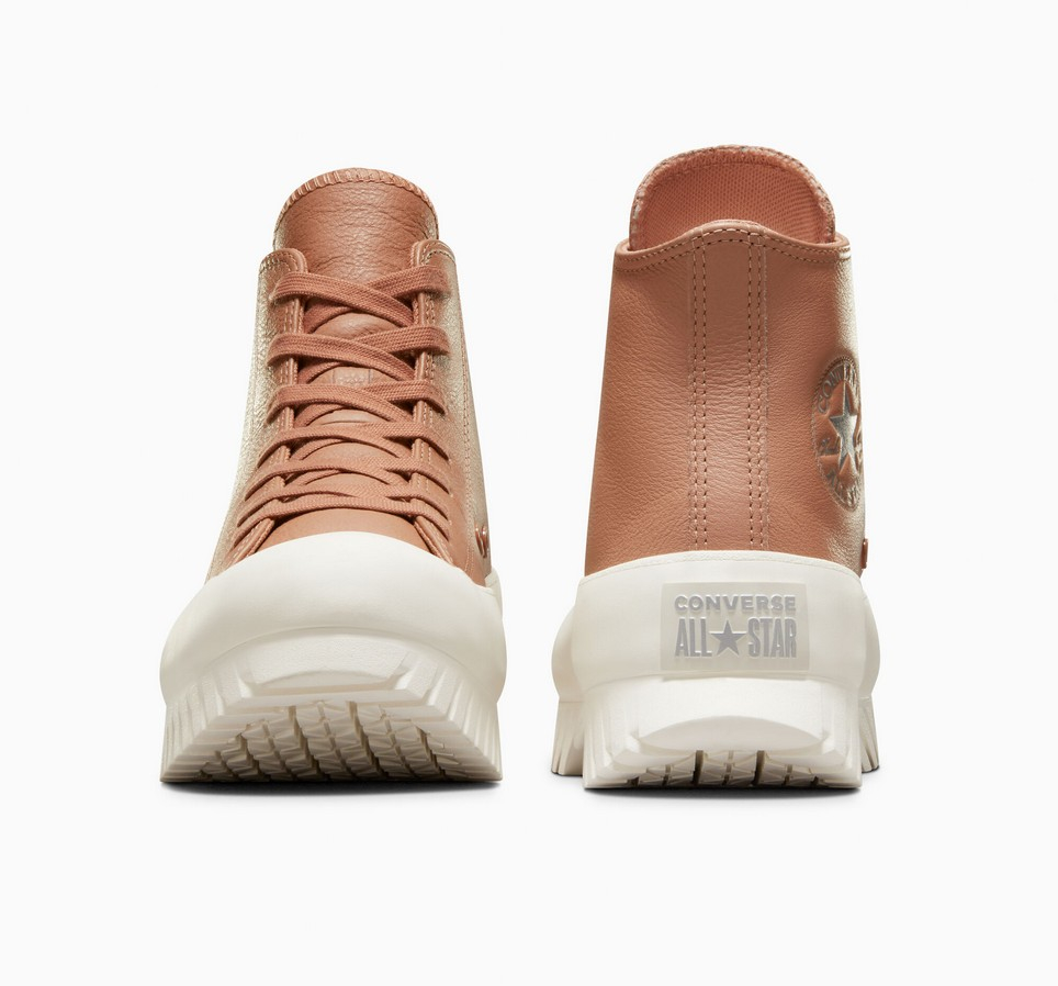 Chuck Taylor All Star Lugged 2.0 Leather