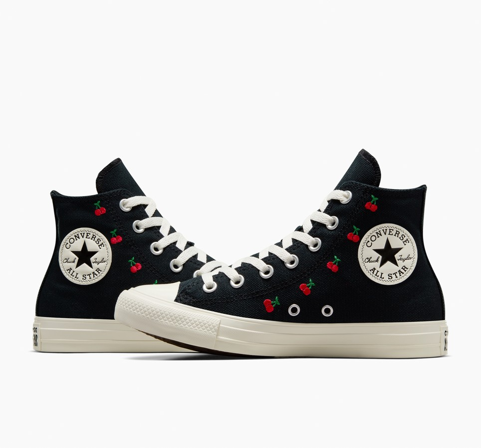 Chuck Taylor All Star