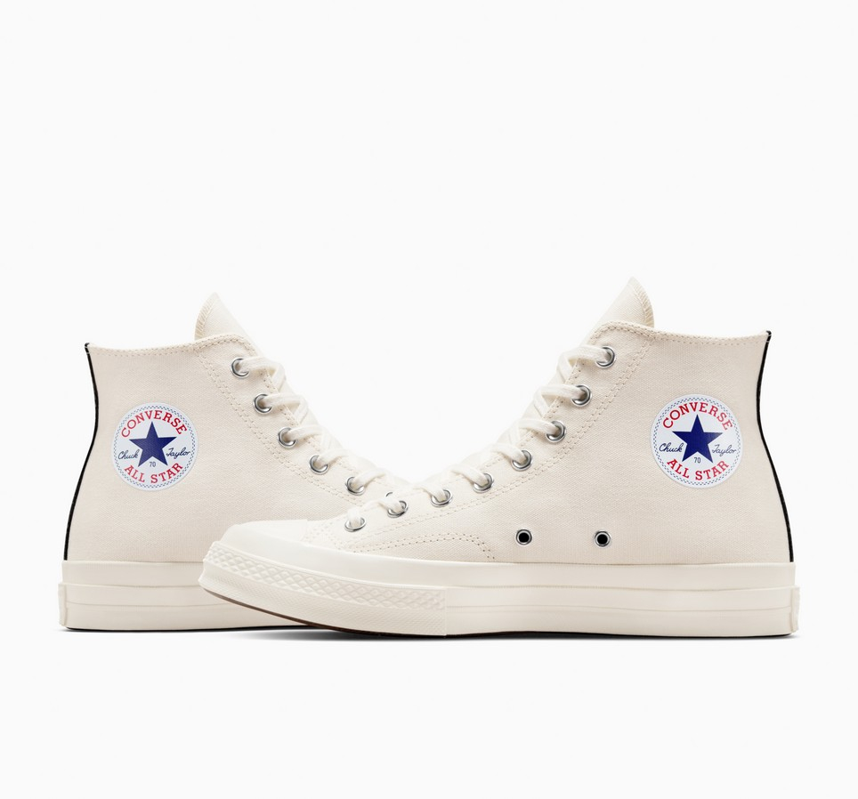 PLAY Comme des Garçons Single Heart Chuck 70