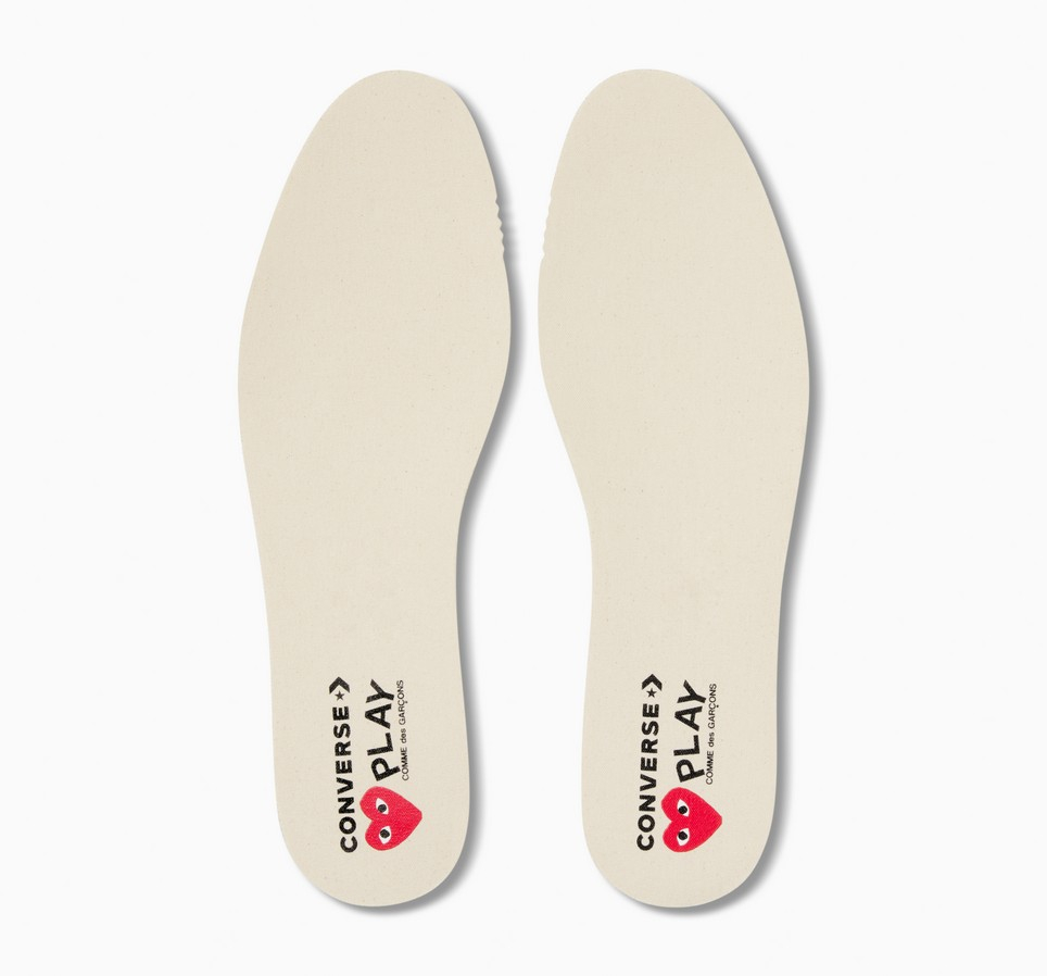 PLAY Comme des Garçons Single Heart Chuck 70