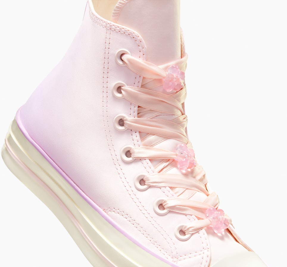 Chuck 70 Cherry Blossom