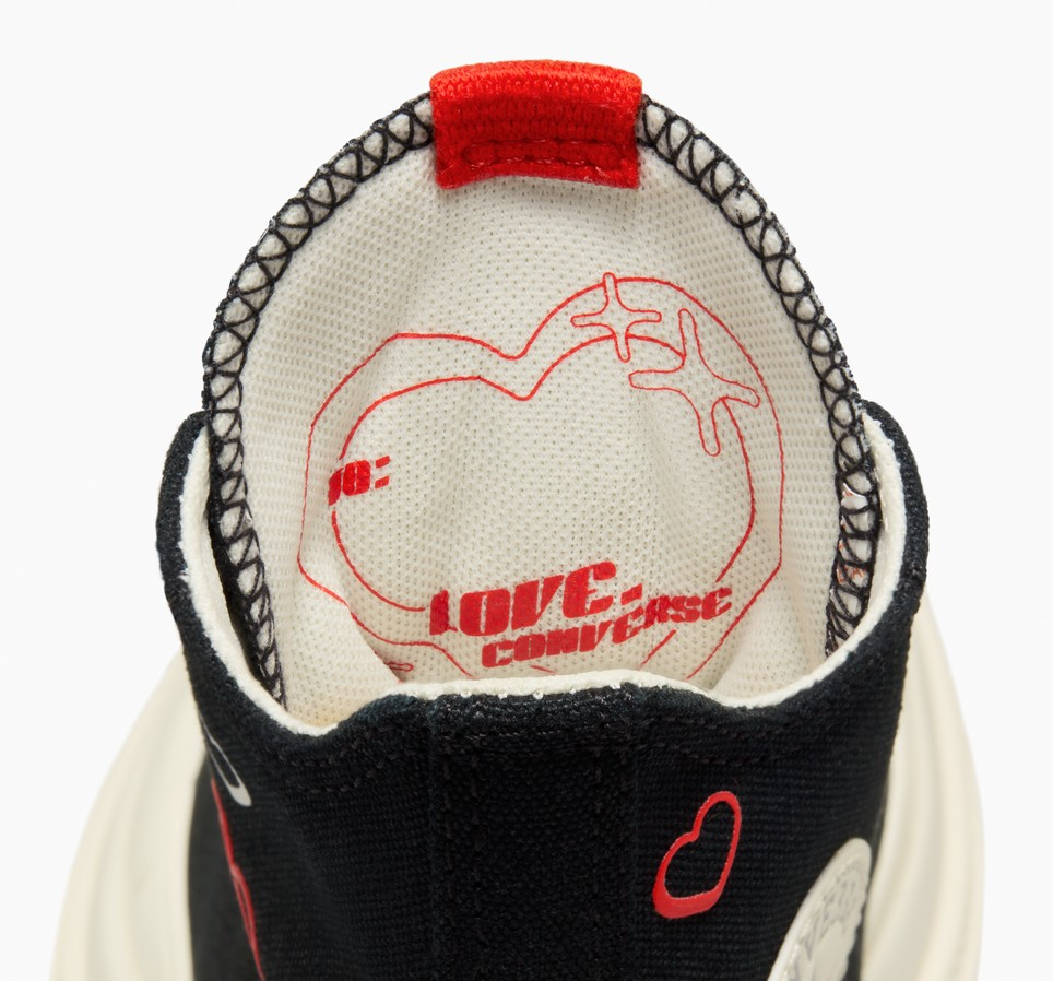 Run Star Legacy CX Platform Y2K Heart