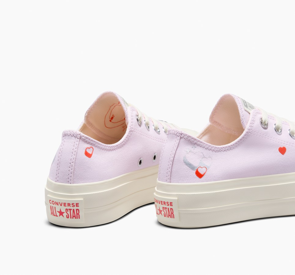 Chuck Taylor All Star Lift