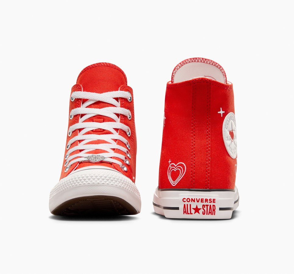 Chuck Taylor All Star Y2K Heart
