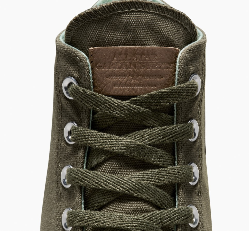 ​Chuck 70 Garden Starter Waxed Canvas