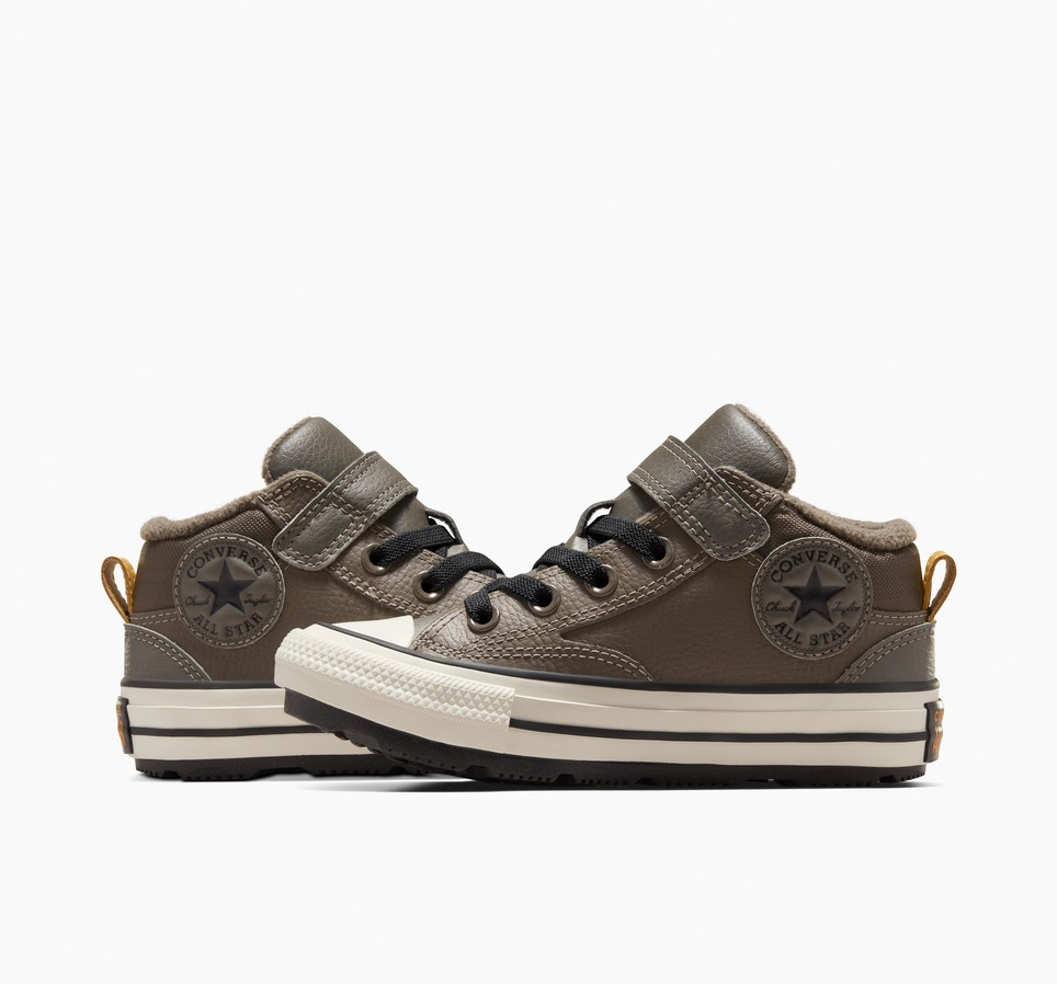 Chuck Taylor All Star Water-Repellent Malden Street Easy-On Boot