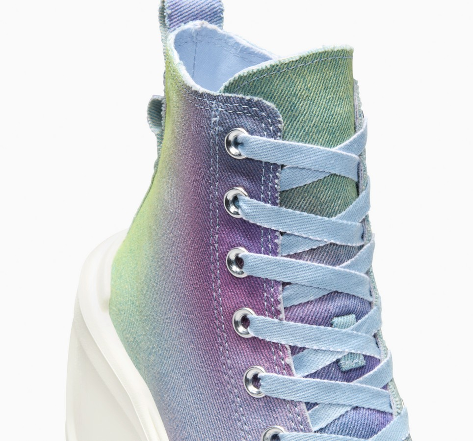 Chuck 70 De Luxe Wedge Platform