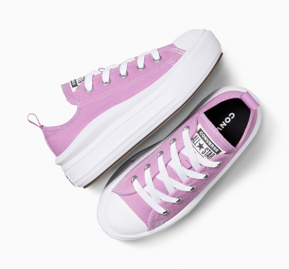 Chuck Taylor All Star Move