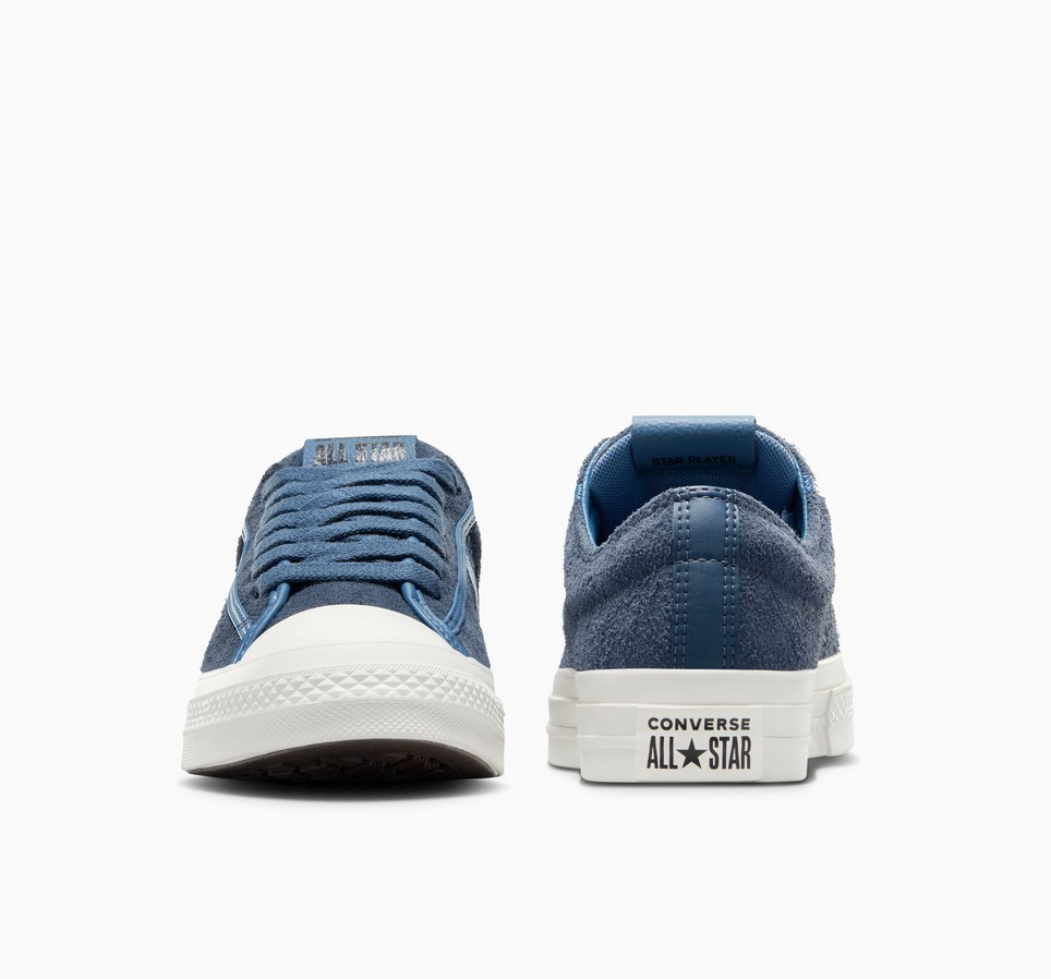 Star Player 76 Suede