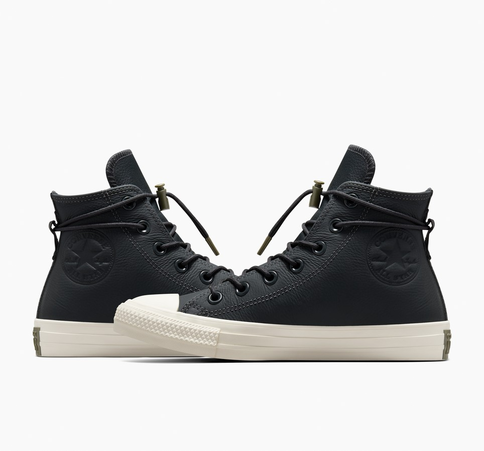Chuck Taylor All Star Weatherized Leather