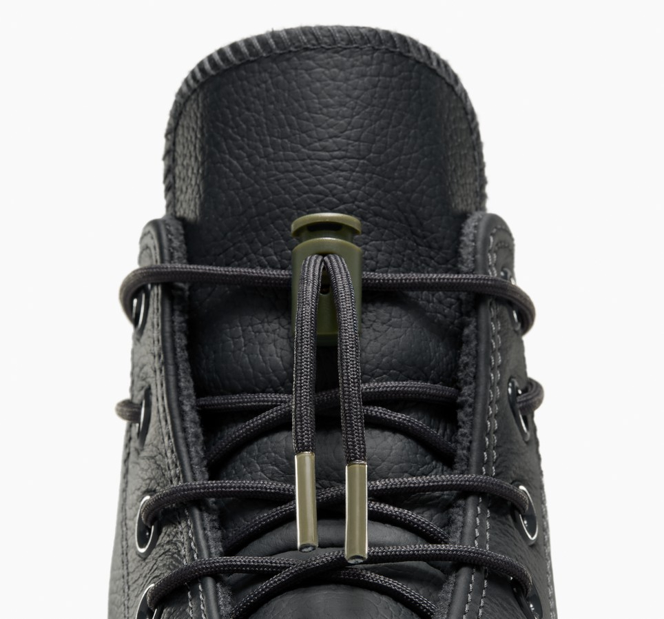 Chuck Taylor All Star Weatherized Leather