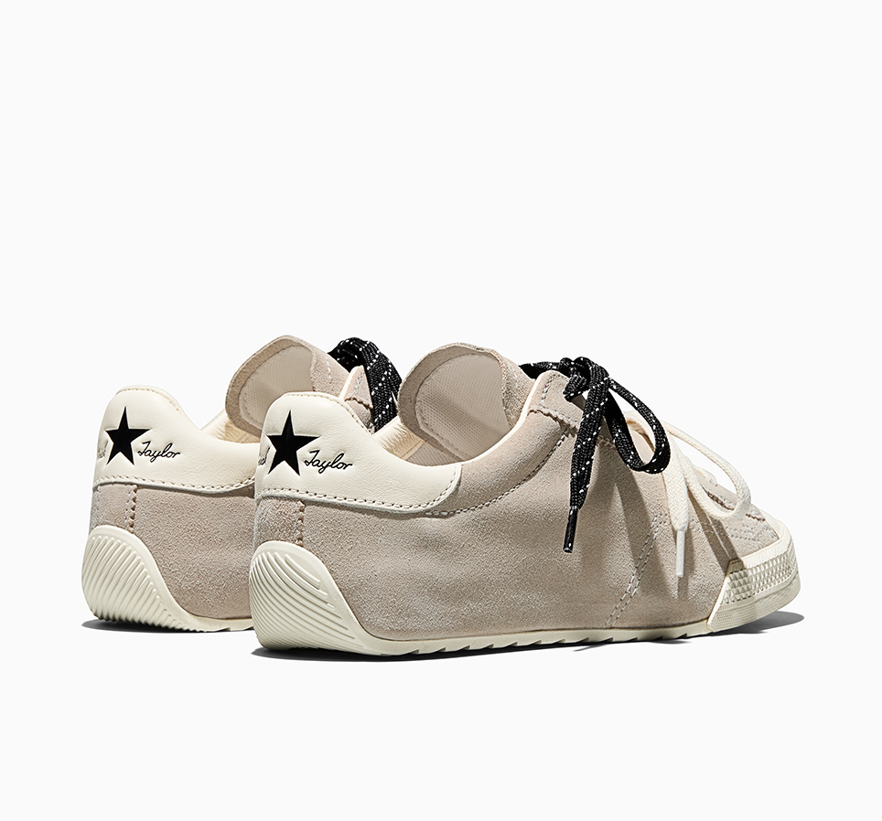 Chuck Taylor Lo