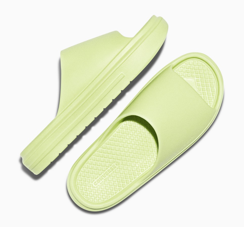 Converse Essential Slide