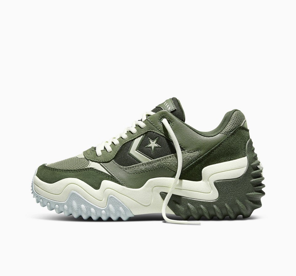 Converse Wave Motion Trainer