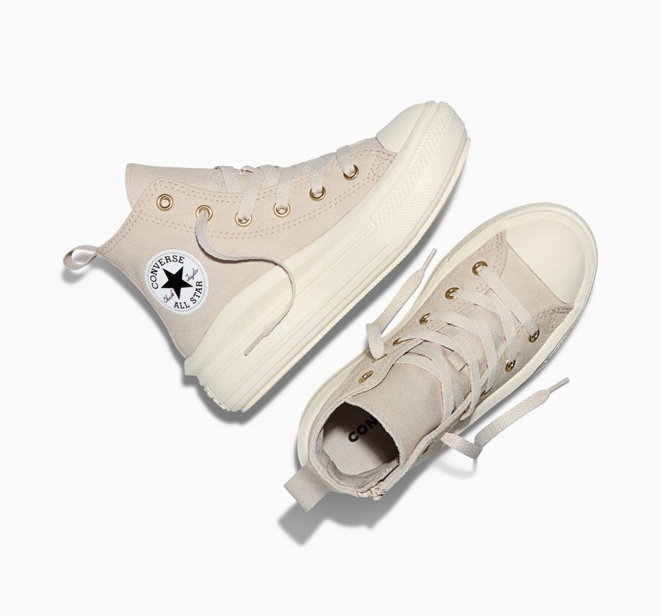 Chuck Taylor All Star Move