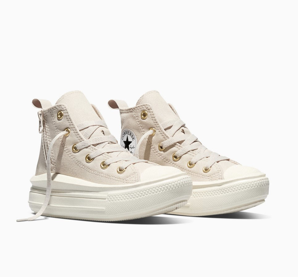 Chuck Taylor All Star Move