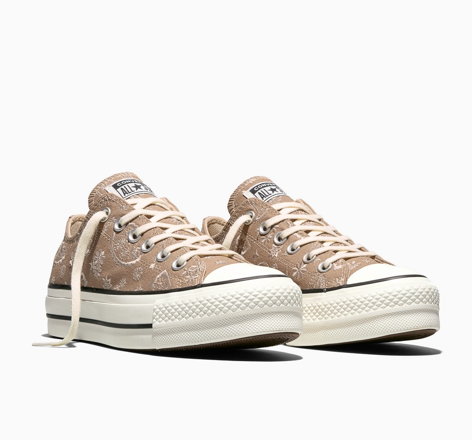 Chuck Taylor All Star Lift