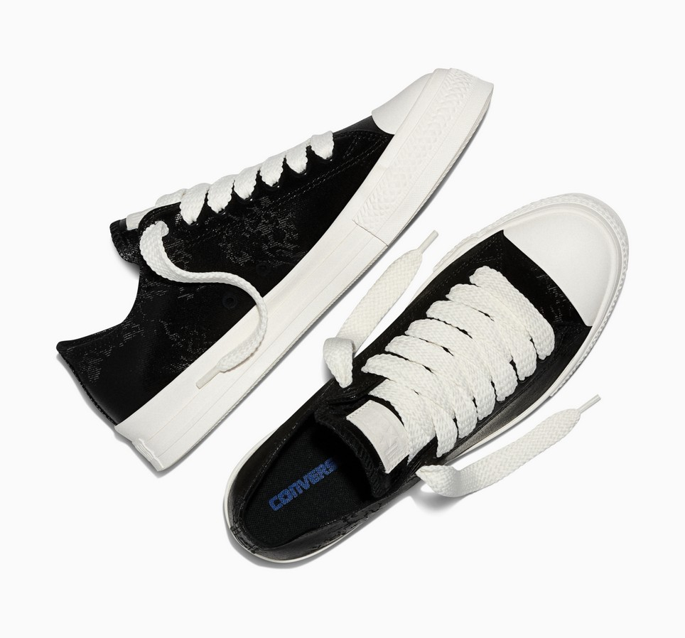 Chuck Taylor Throwback Waxed Denim