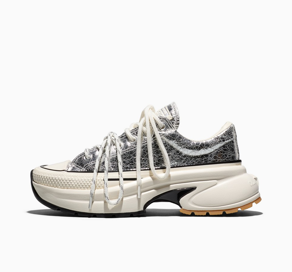 Run Star Crush Distressed Patent