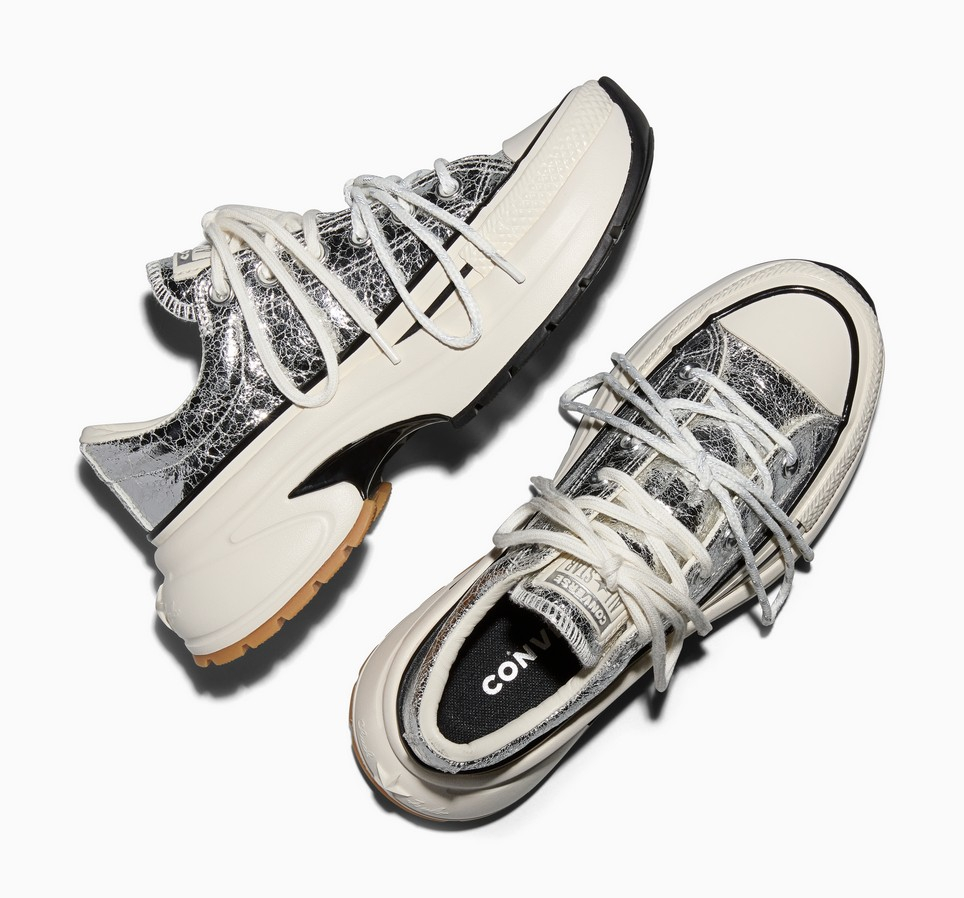 Run Star Crush Distressed Patent