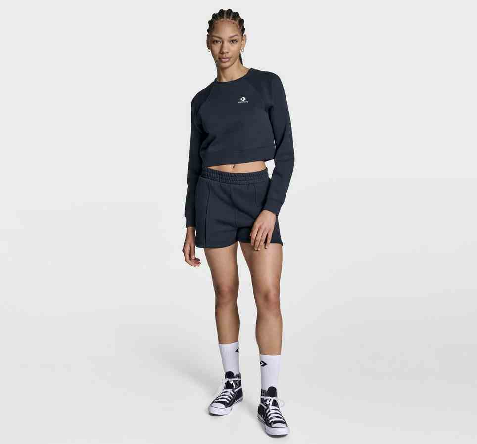 Star Chevron Cropped Crew Neck