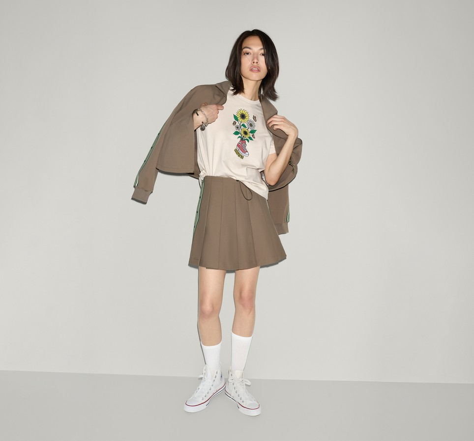 Garden Step Tee